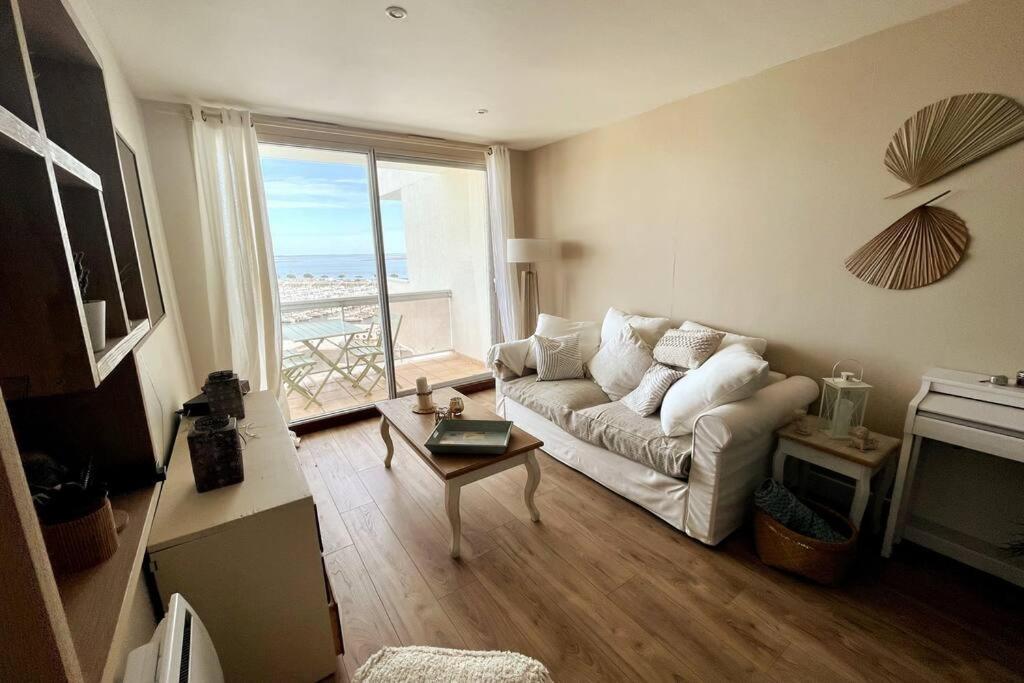 דירות Flat In The Port Of ארסשון מראה חיצוני תמונה